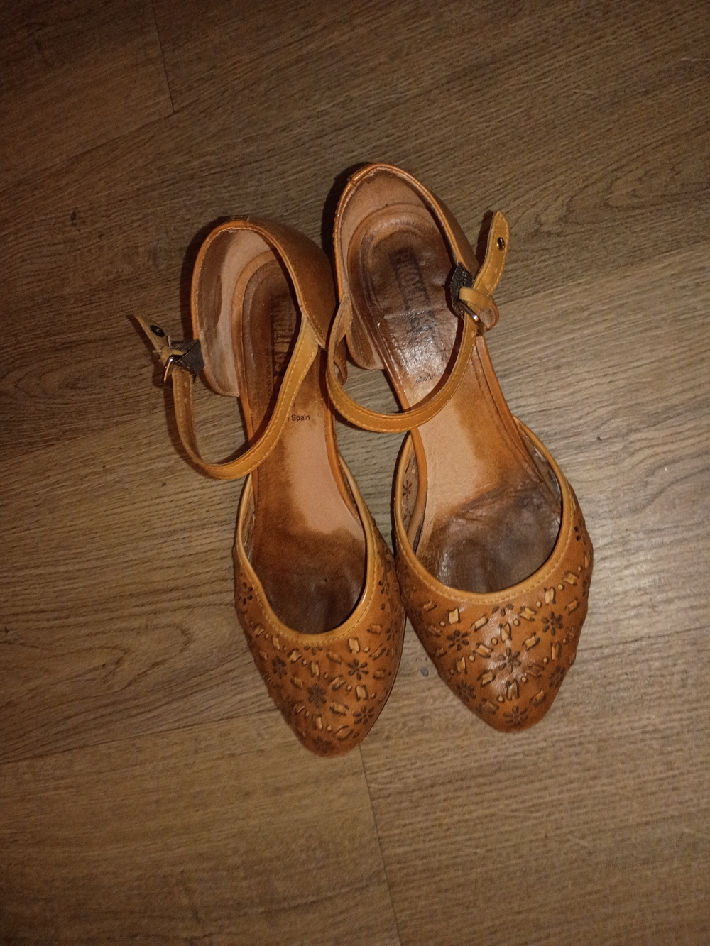 PIKOLINOS Tan Floral Cutout Ankle Strap Heels